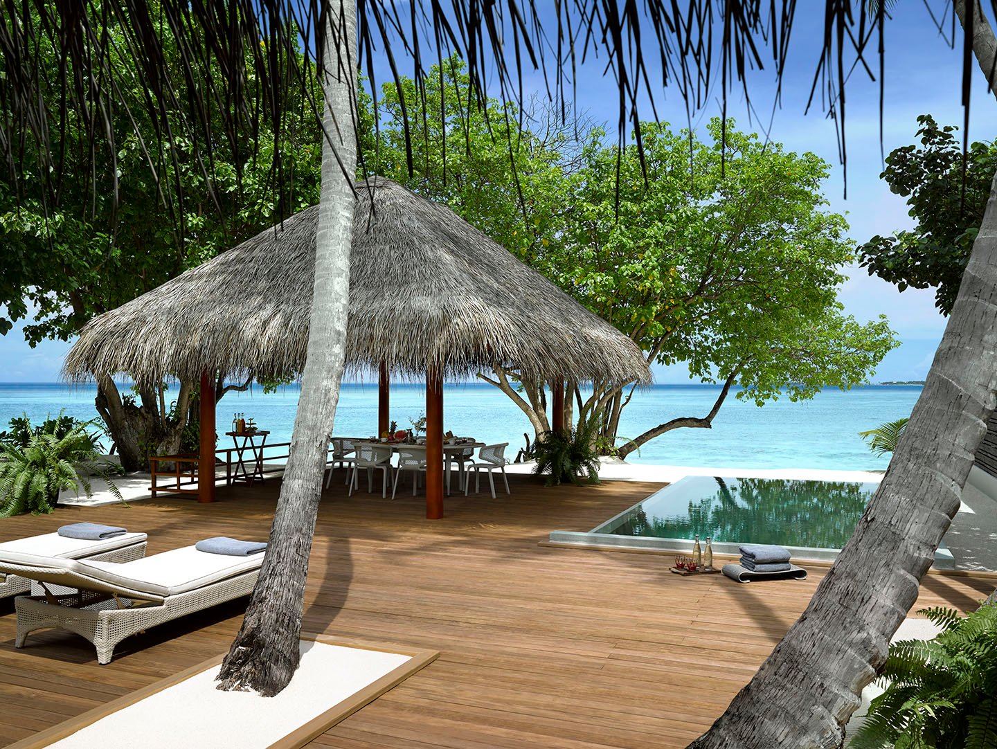 Beachfront Pool Villa- Deck