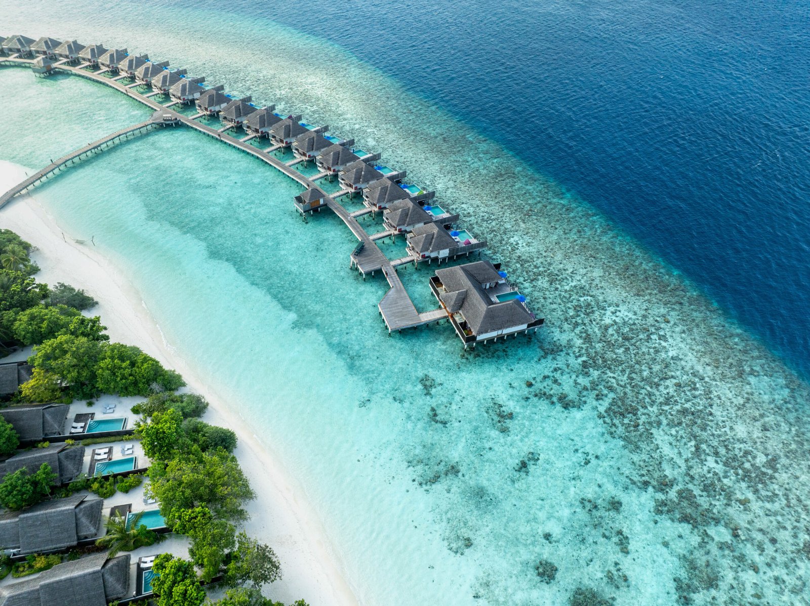 Dusit Thani Maldives 00005