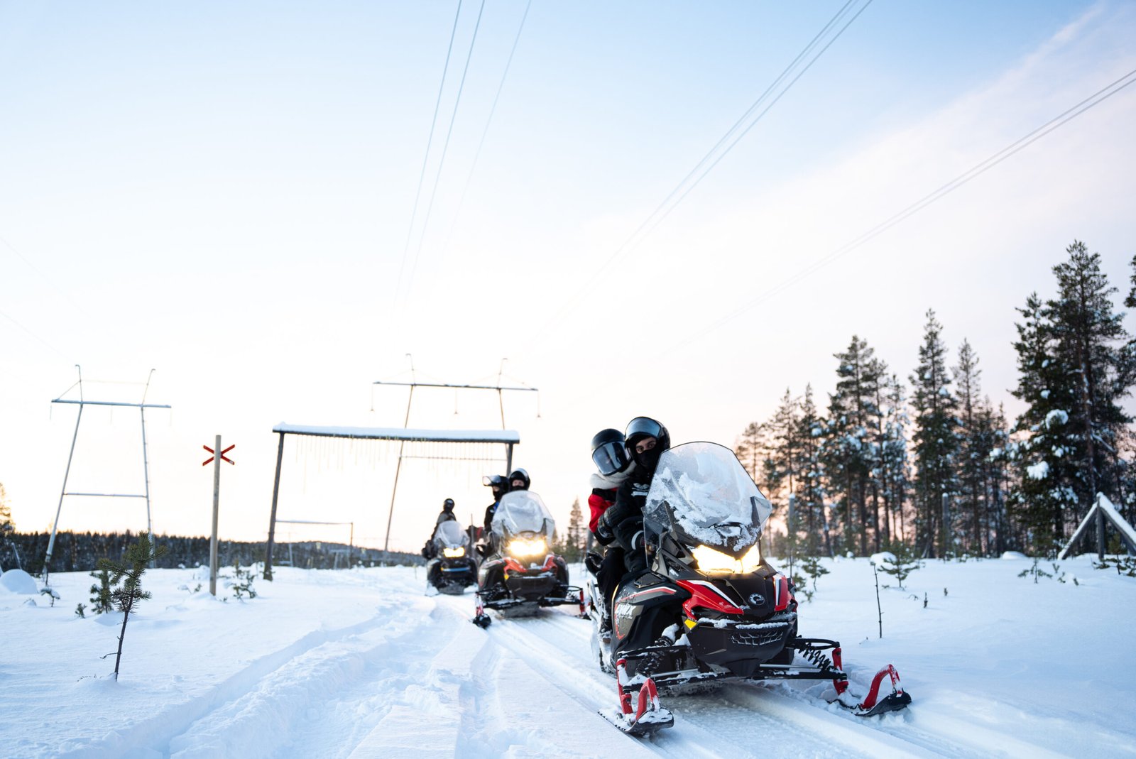 snowmobiles specialist-10