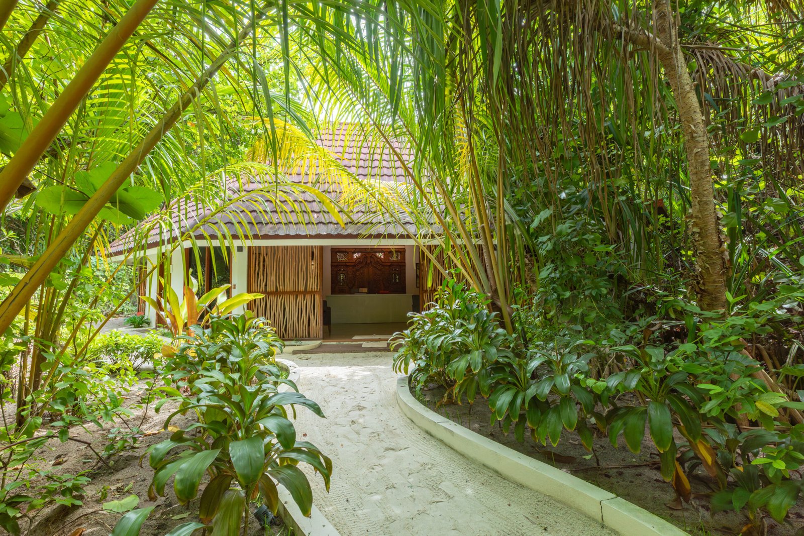 Funa Spa treatment room, Dhigufaru Island Resort