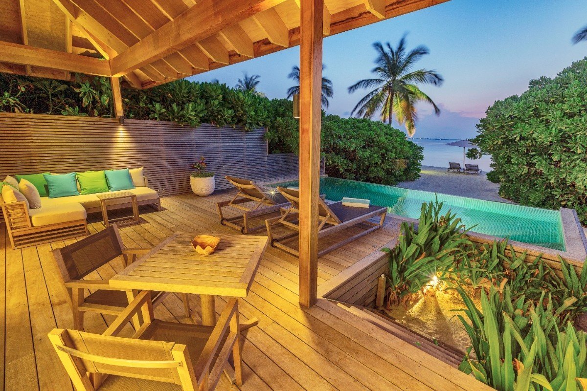 Beach Pool Villa exterior, Hurawalhi Island Resort