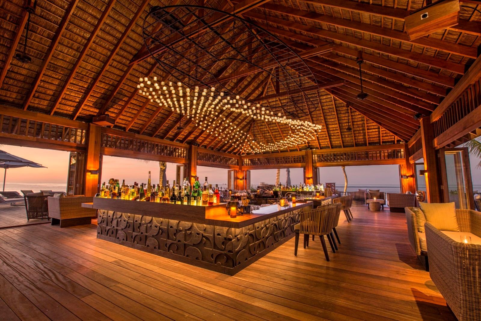 Coco Bar interior, Hurawalhi Island Resort