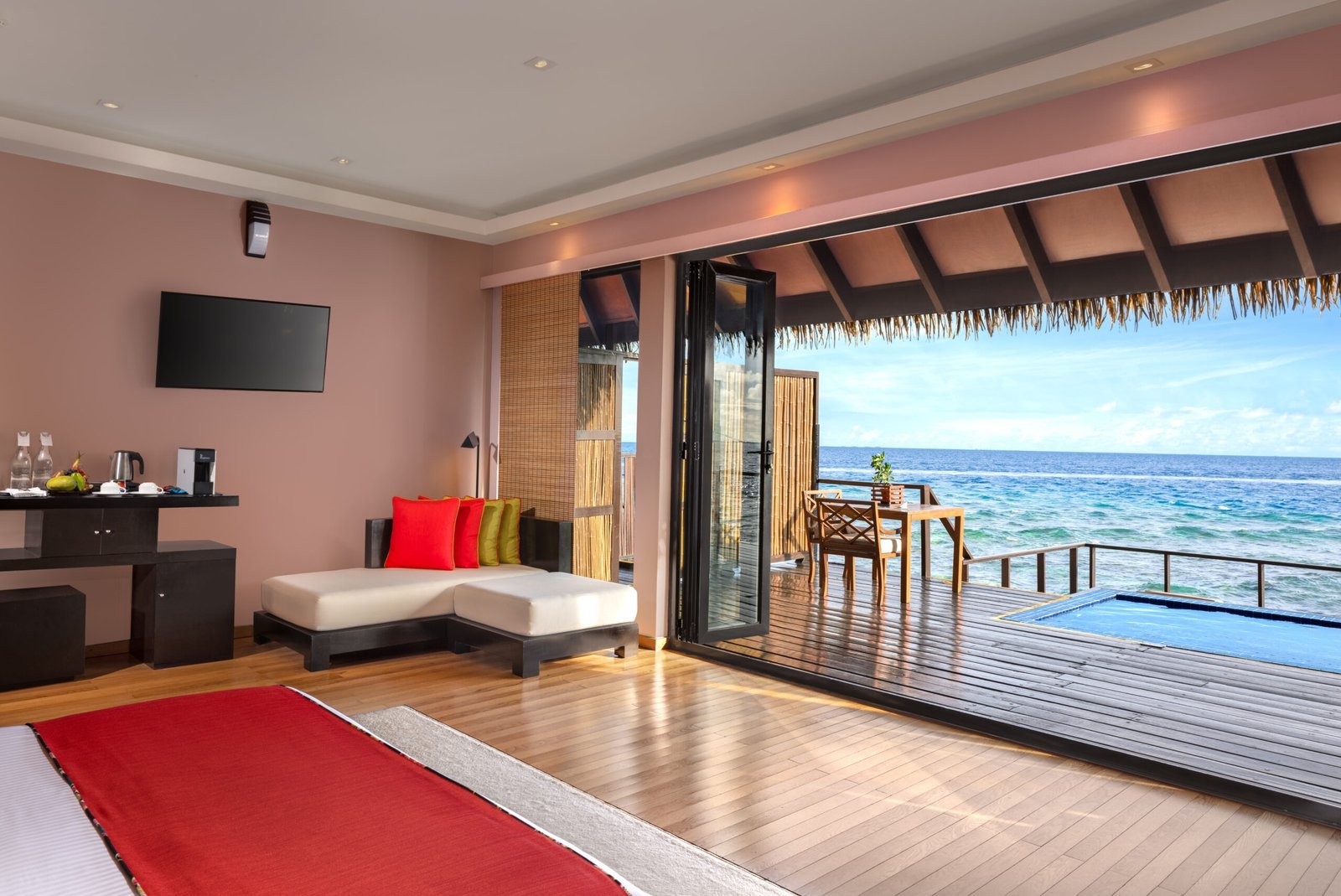 Honeymoon Villa interior, Adaaran Prestige Vadoo