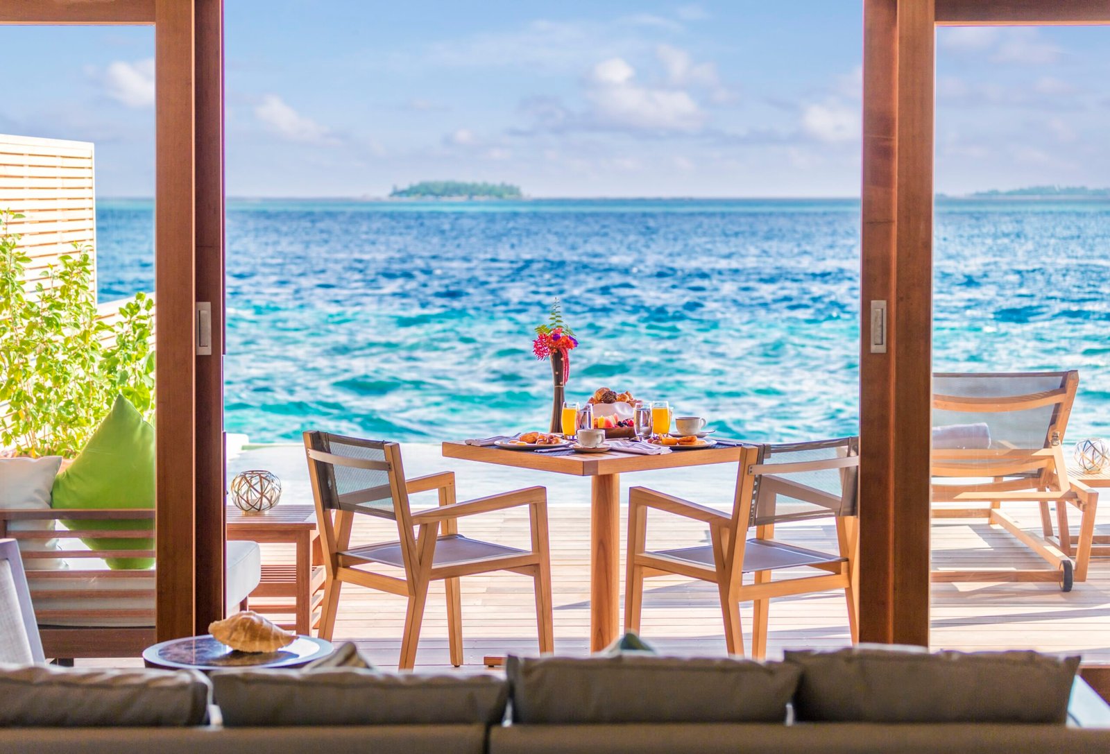 Ocean Pool Villa interior, Hurawalhi Island Resort