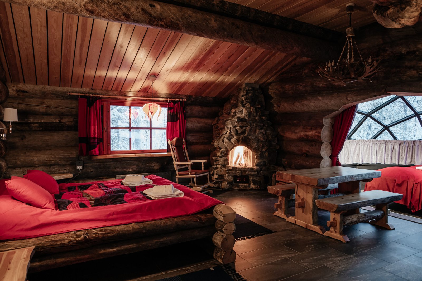 Kelo-Glass Igloo interior, Kakslauttanen Arctic Resort