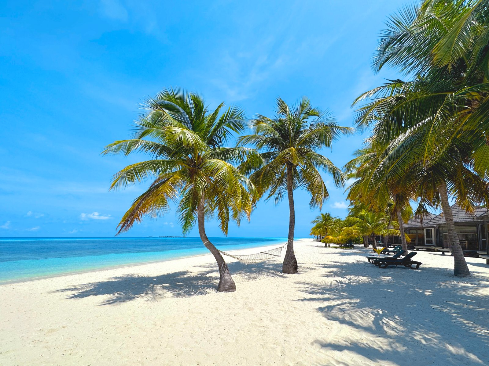 White-sand beach at Kuredu Island Resort & Spa, Maldives