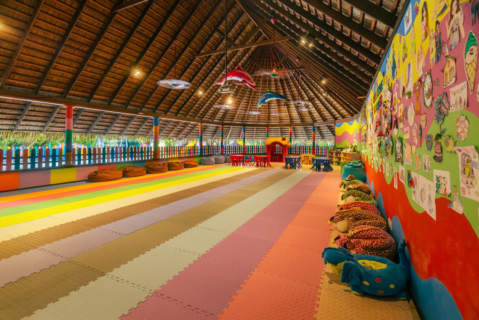 Max's Mermaids & Pirates Kids' Club, Kuredu Island Resort & Spa