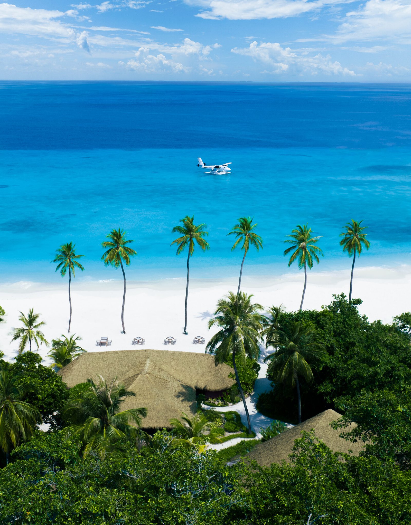 Seaplane arrival and lagoon at Kuredu Island Resort & Spa