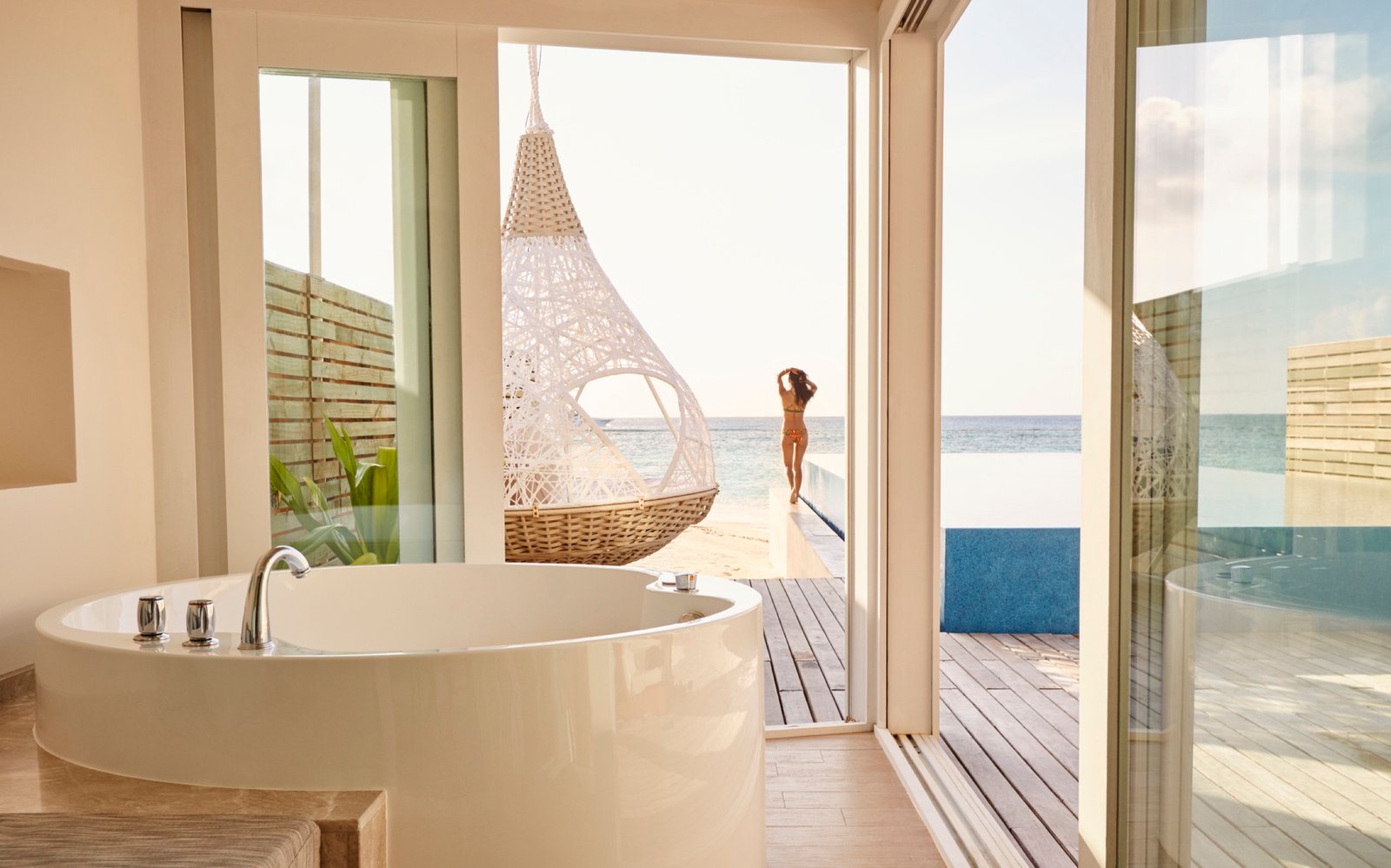 Temptation Pool Water Villa, LUX* South Ari Atoll