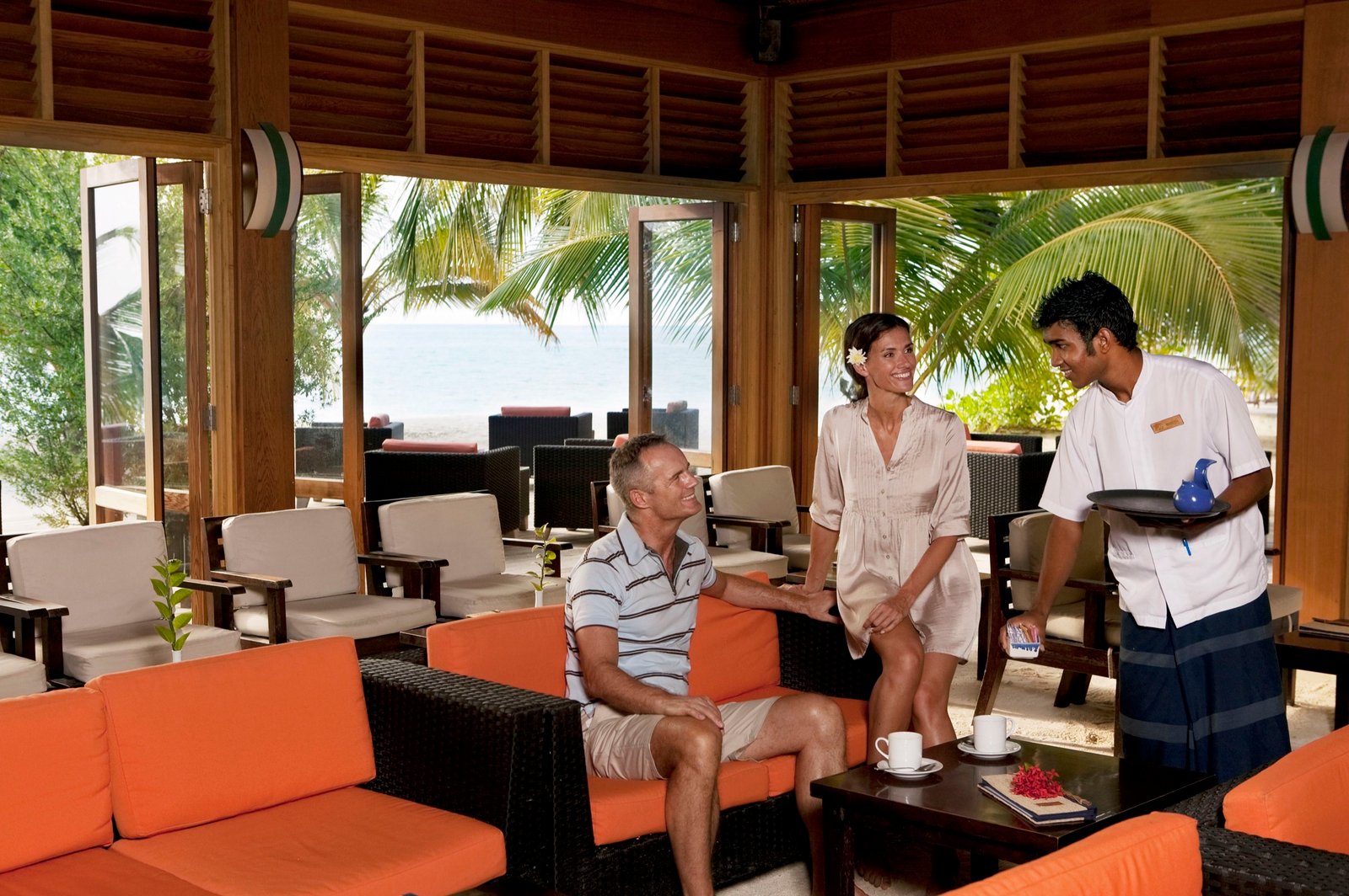 Kakuni sports bar, Meeru Maldives Resort Island
