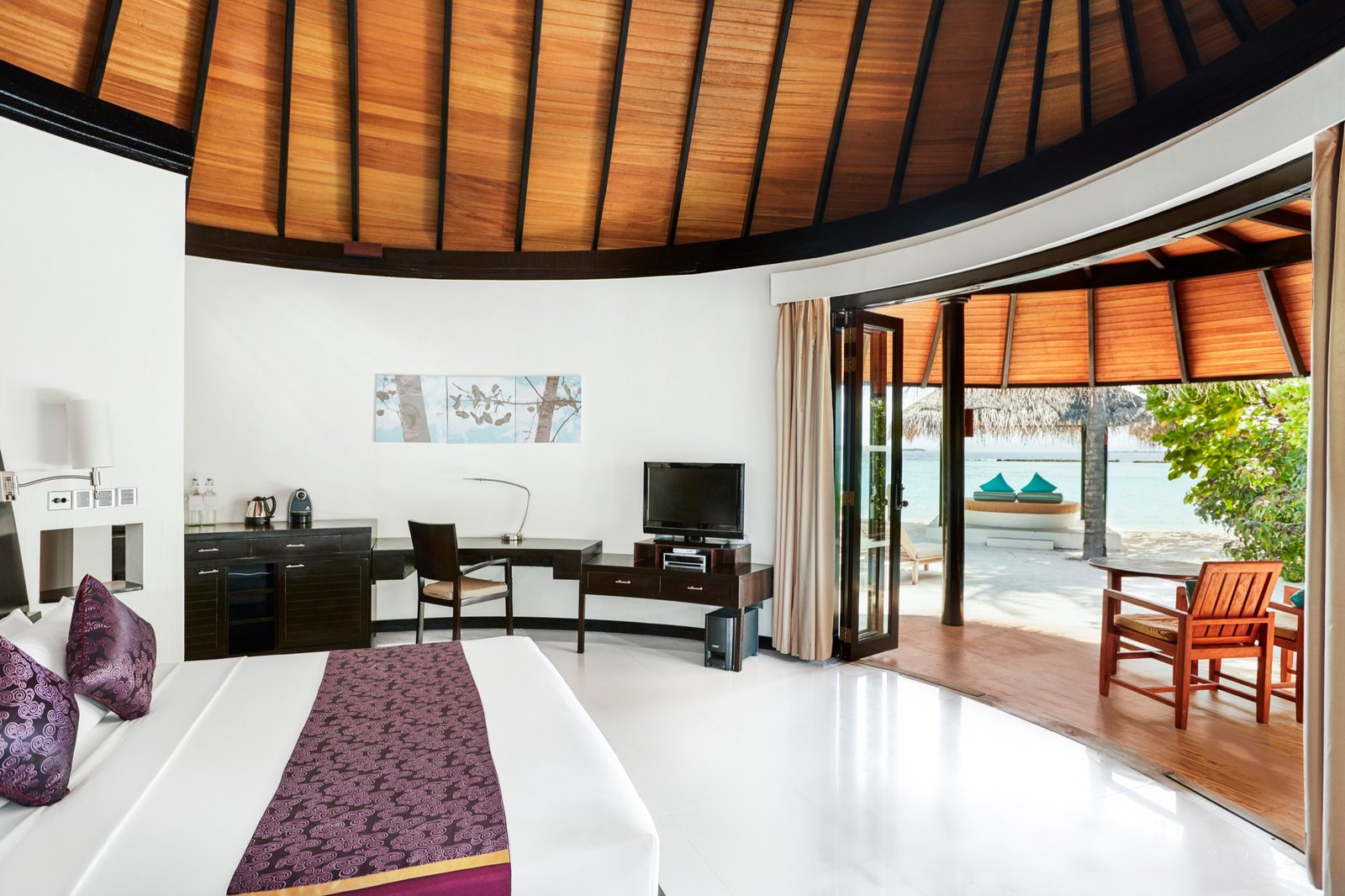 Deluxe Beach Villa, Sun Siyam Iru Fushi, Noonu Atoll