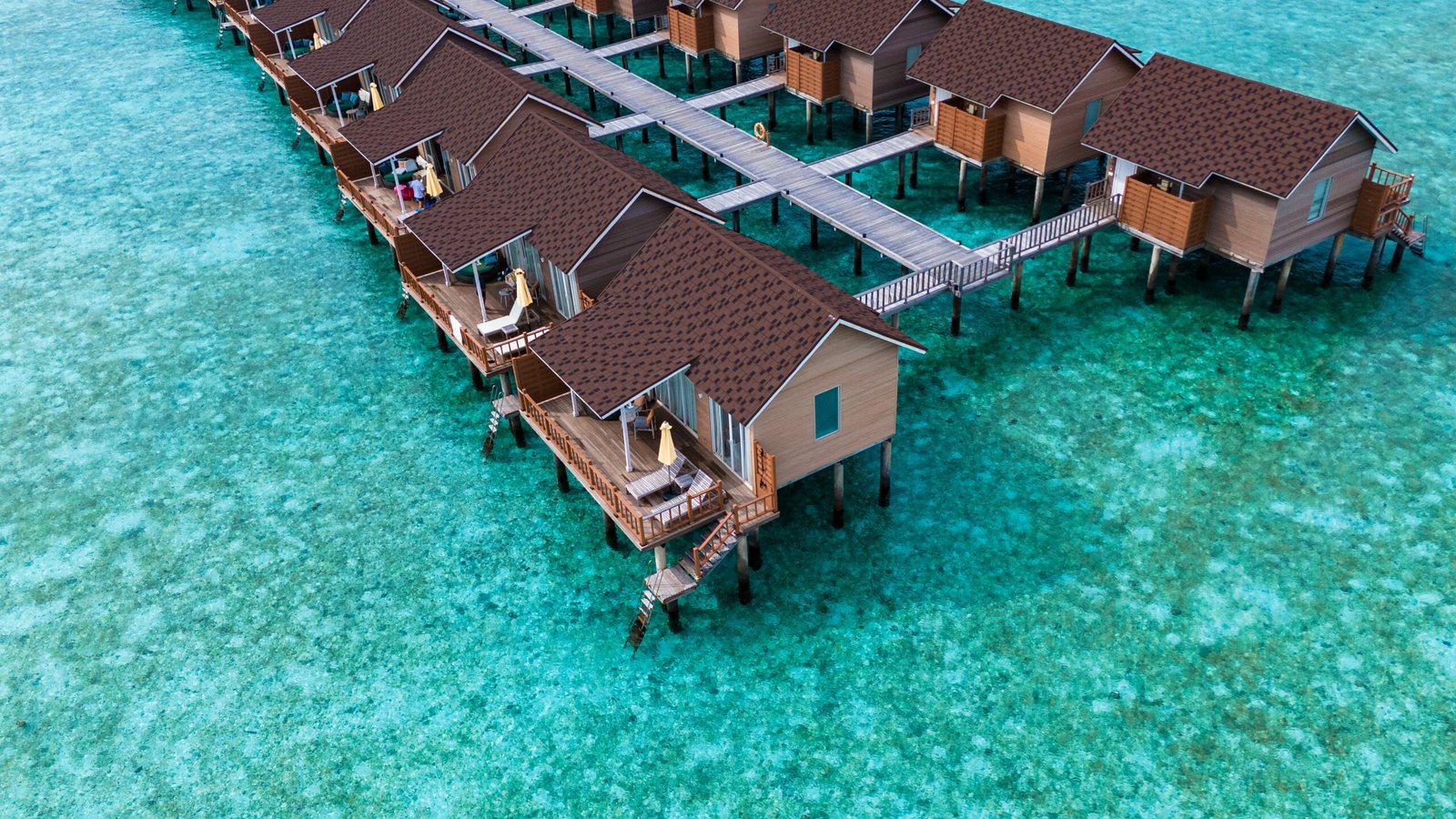Dhigufaru Island Resort Sunrise Water Villa