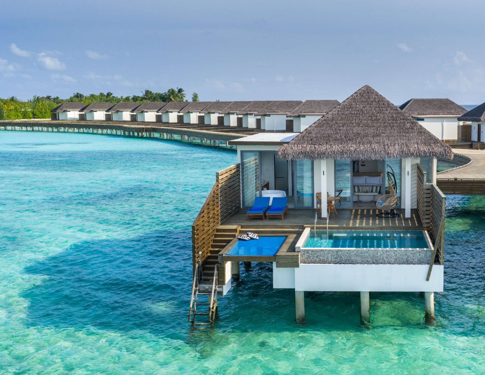 dusitD2-Feydhoo-Maldives-accommodation-Overwater-Pool-Villa-exterior-overview-compressed