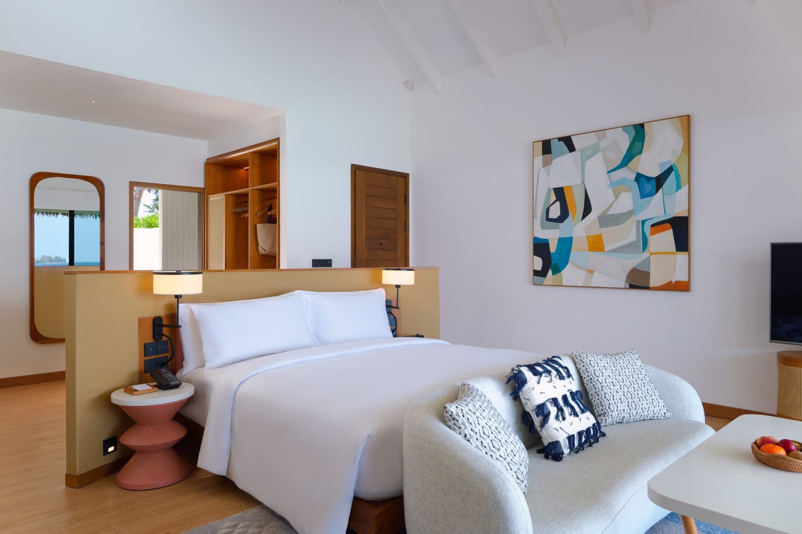 dusitd2-feydhoo-maldives-accommodation-waterfront-pool-villa-bedroom-interior-scaled