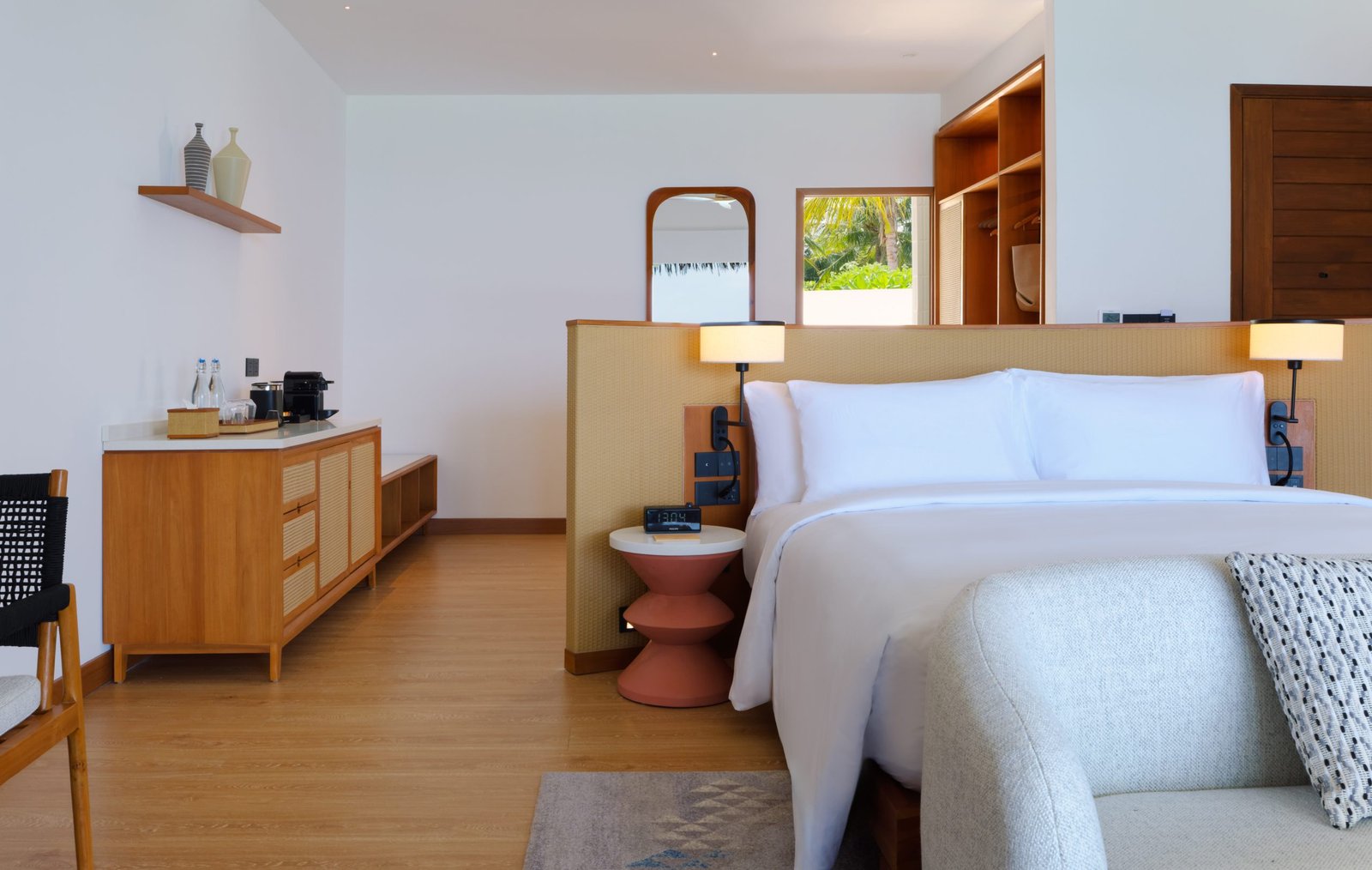 dusitd2-feydhoo-maldives-accommodation-waterfront-pool-villa-bedroom-scaled
