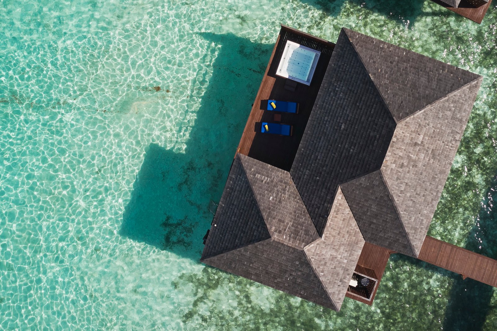Prestige Jacuzzi Water Villa deck and jacuzzi from above, Sun Siyam Olhuveli