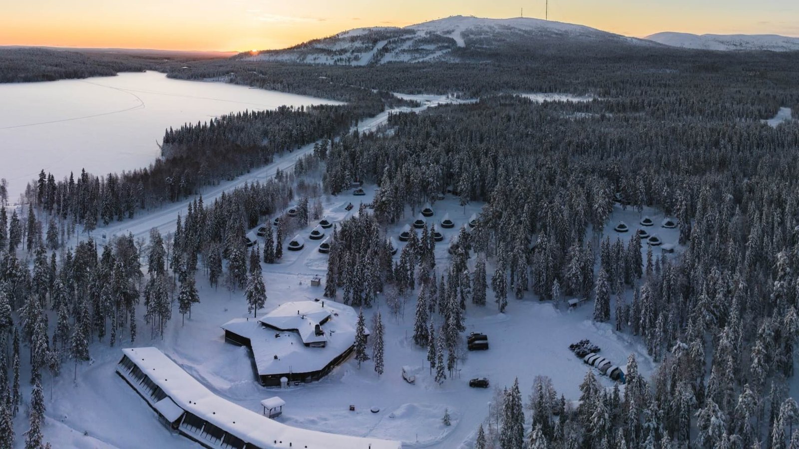 Northern Lights Village Pyhä exterior (official site)
