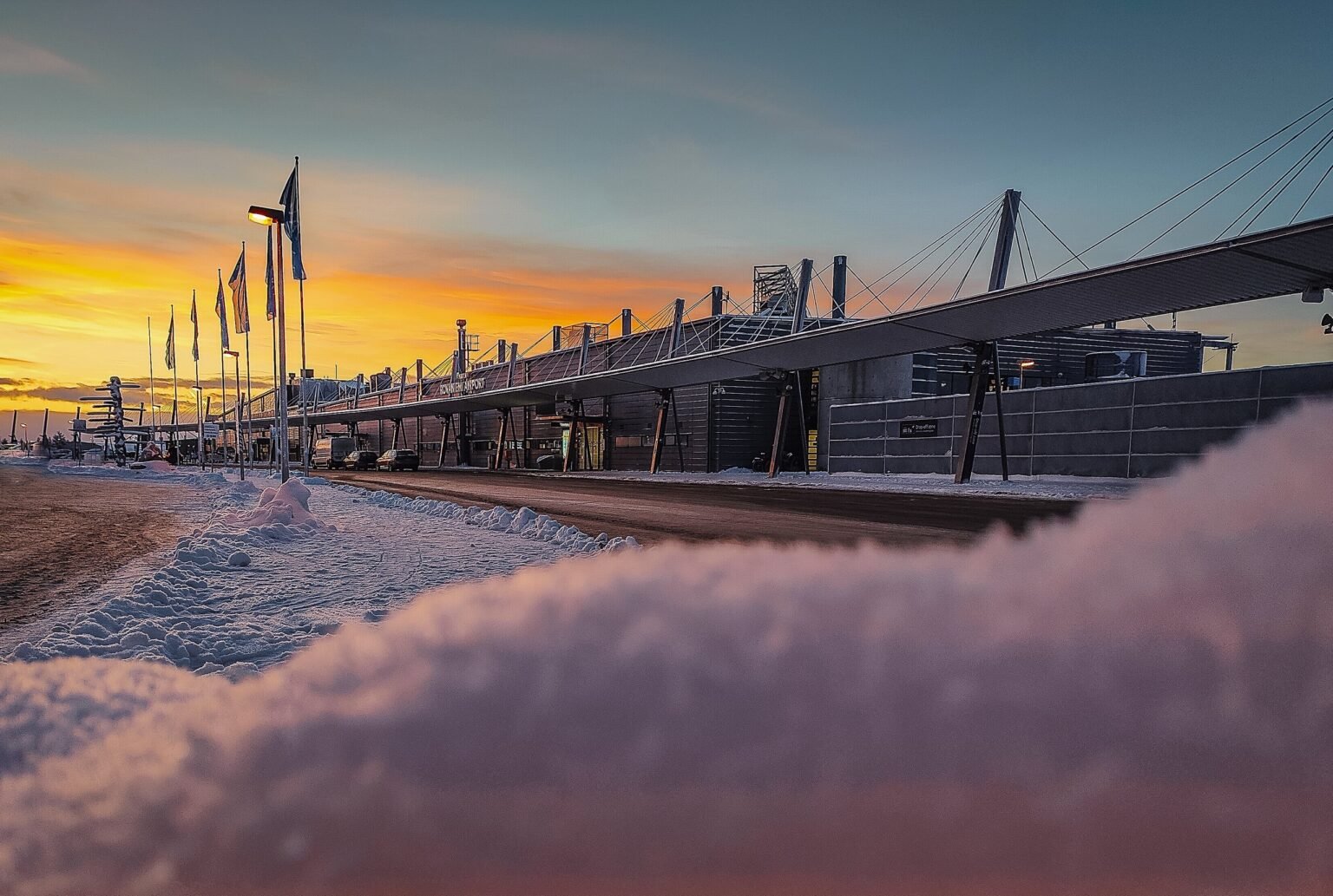 The shuttle transfer between Rovaniemi and Arctic SnowHotel & Glass Igloos, Sinettä, Rovaniemi