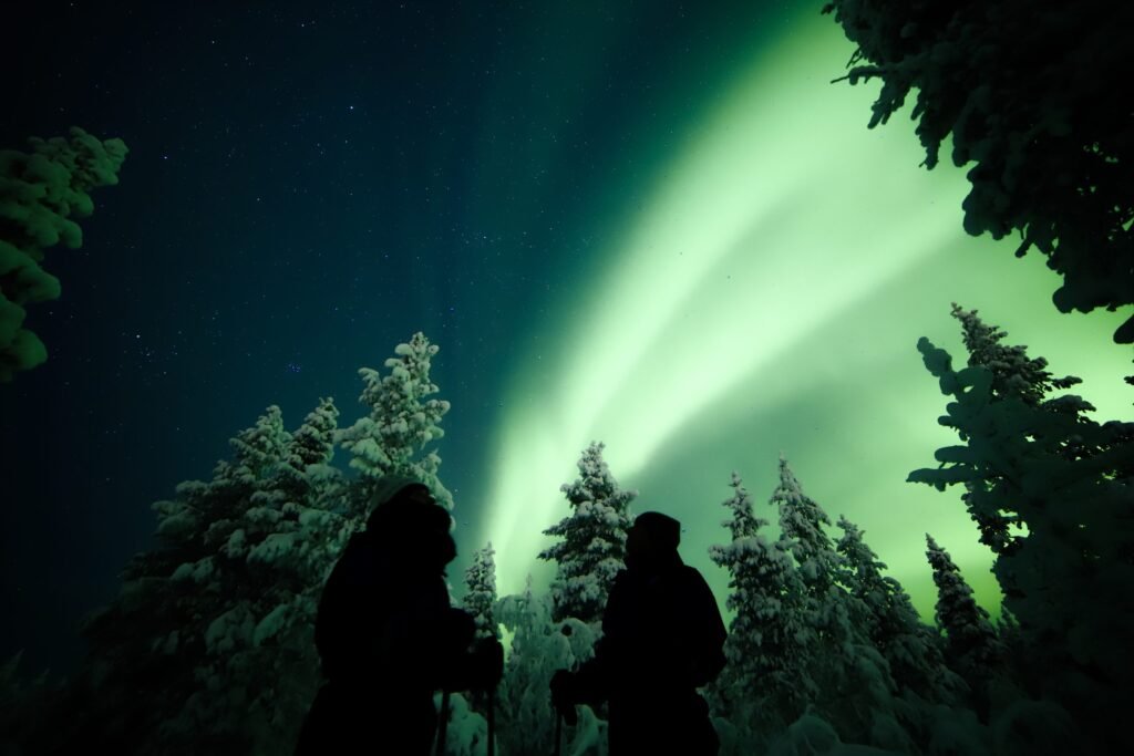 Snowshoe walk under the aurora, Northern Lights Village Saariselkä