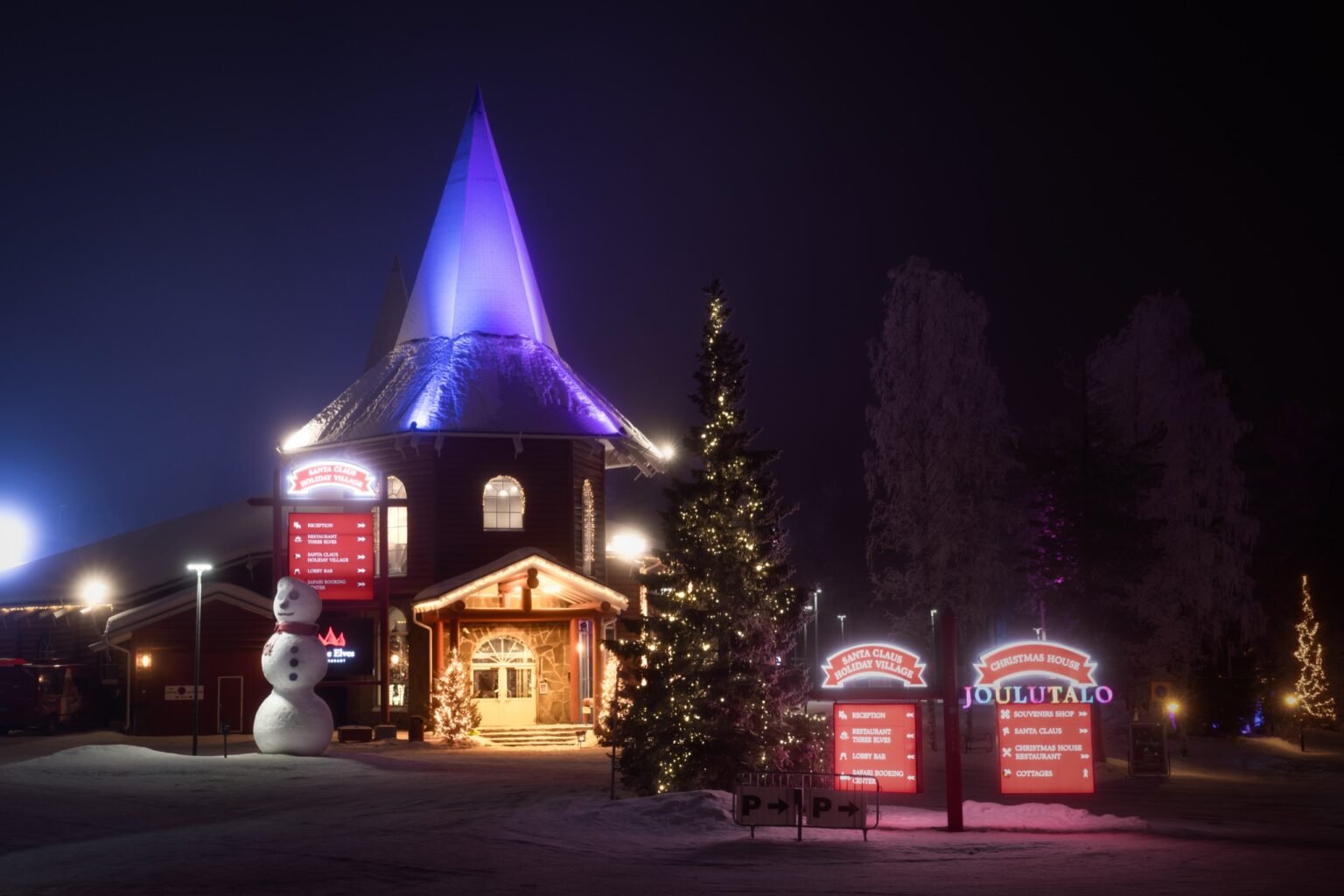 Three Elves Restaurant at Santa Claus Holiday Village